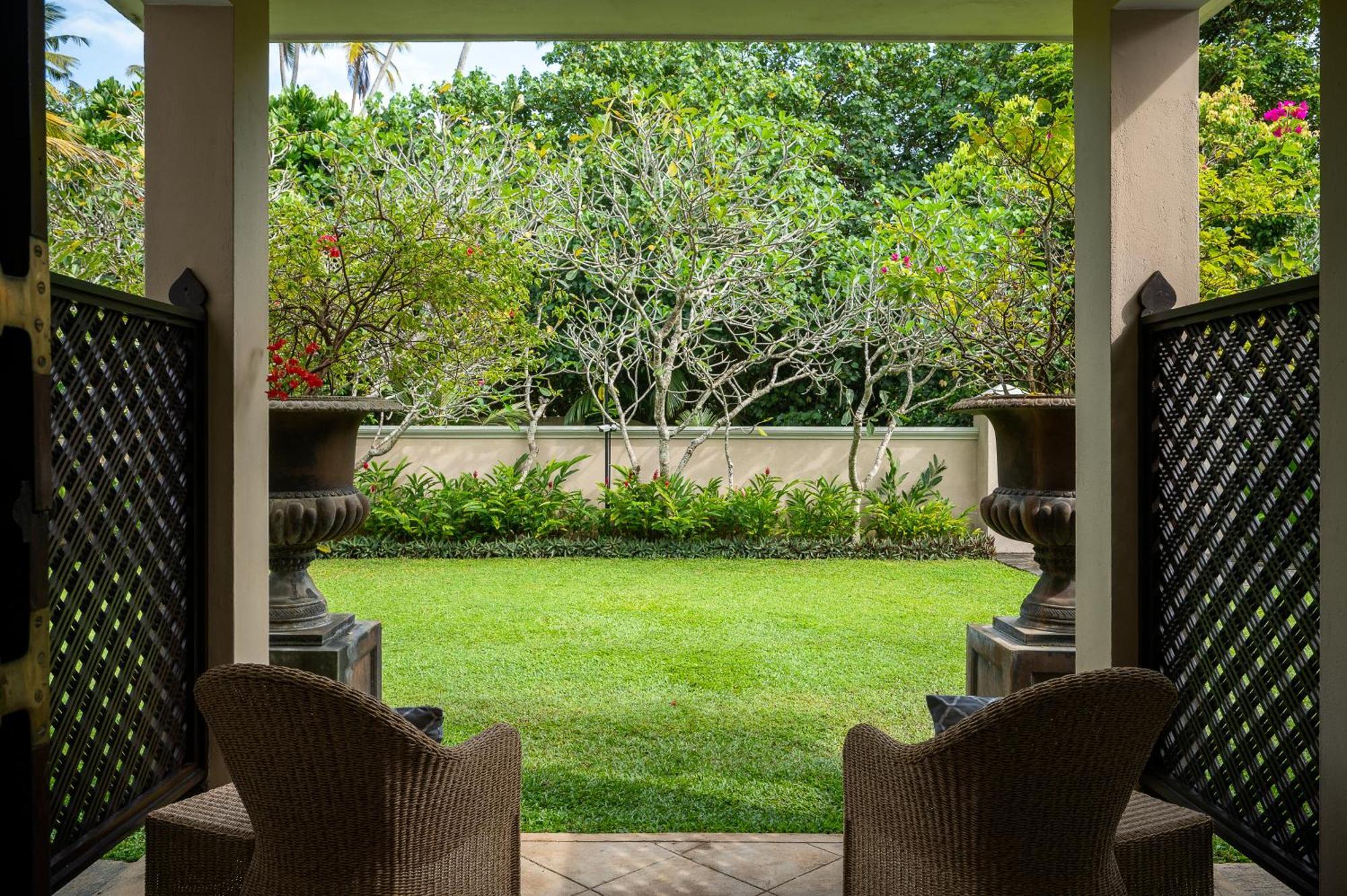 Nyne Hotels The Muse, Bentota Bagian luar foto
