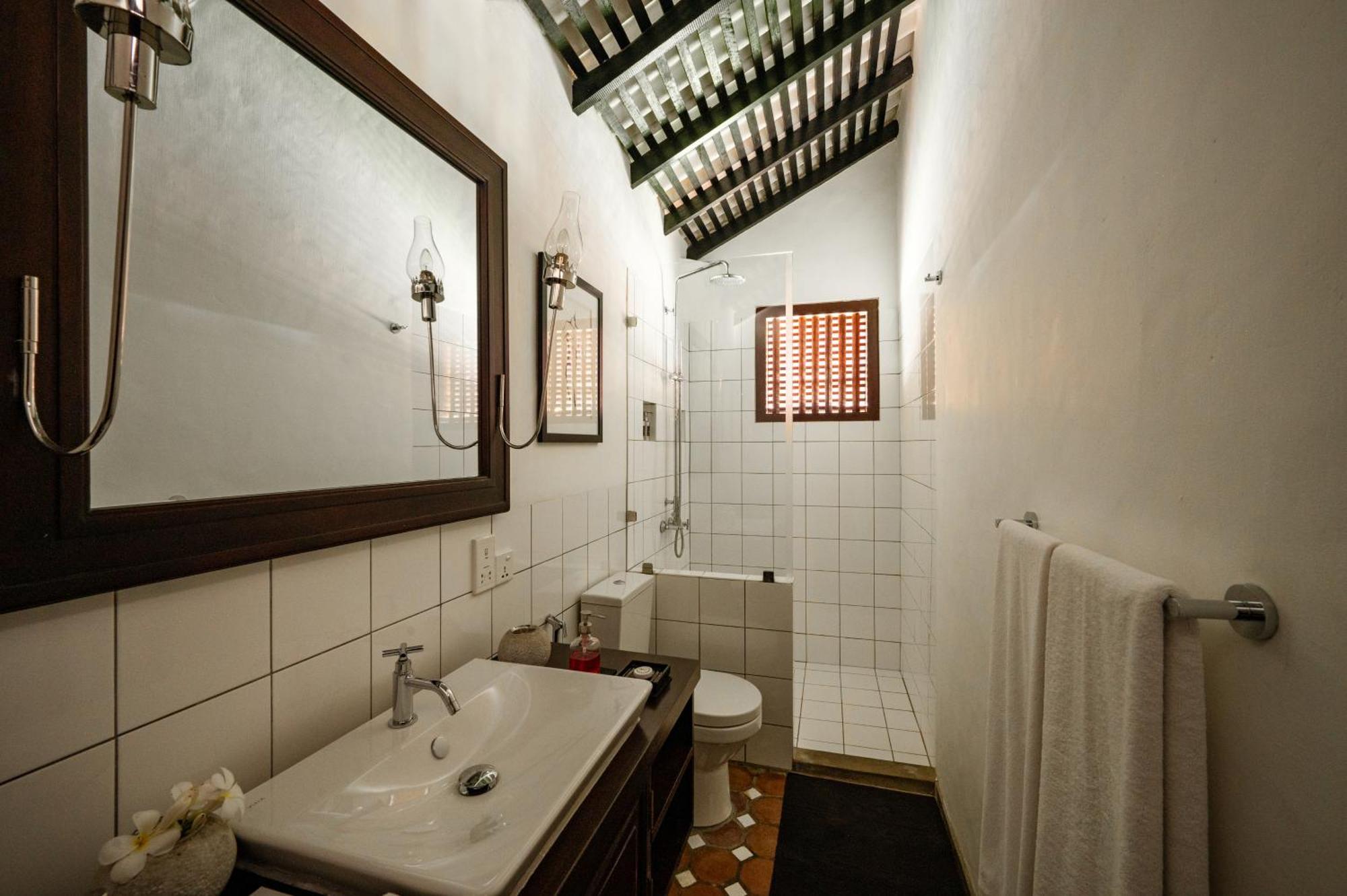 Nyne Hotels The Muse, Bentota Bagian luar foto